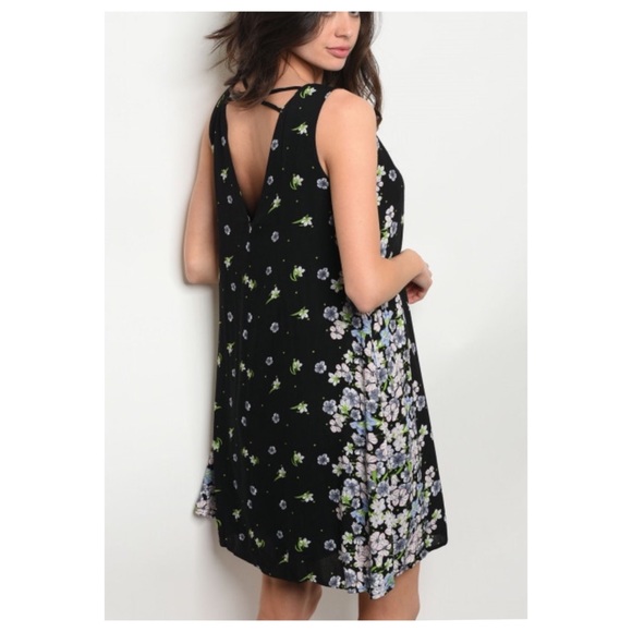Black Floral Cage Tunic Dress - Picture 3 of 3